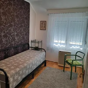 Eszterlánc Eger