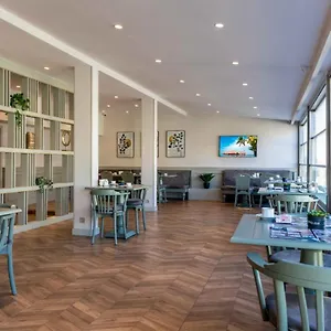 genova-hotel.istanbul-turkeyhotels.com/