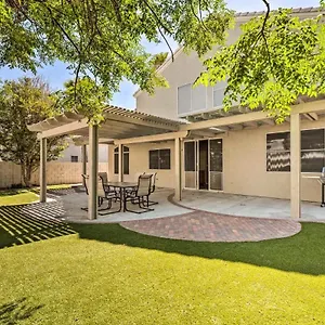 Holiday home A Beautiful House With Hot Tub, Grill & Games!, Las Vegas