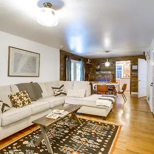 https://charming-denver-home-outdoor-oasis-with-grill.seedenverhotels.com