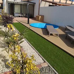 Sarkcsillag Teljes Csaladihaz- Star Complete Family House Szeged