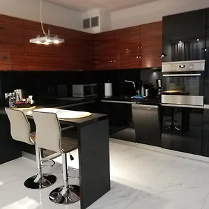 Kapitańskie Z Garażami Bliżej Morza Apartament