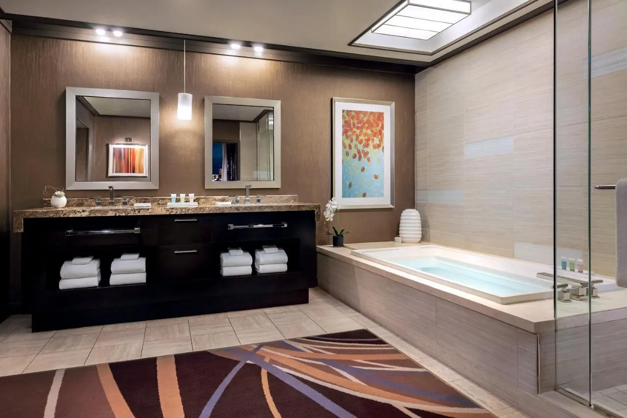 The Mirage Hotel Las Vegas 4*,